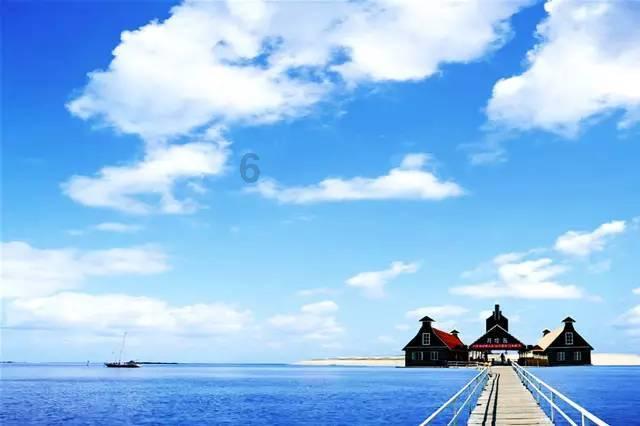 夏日时尚的爱丽