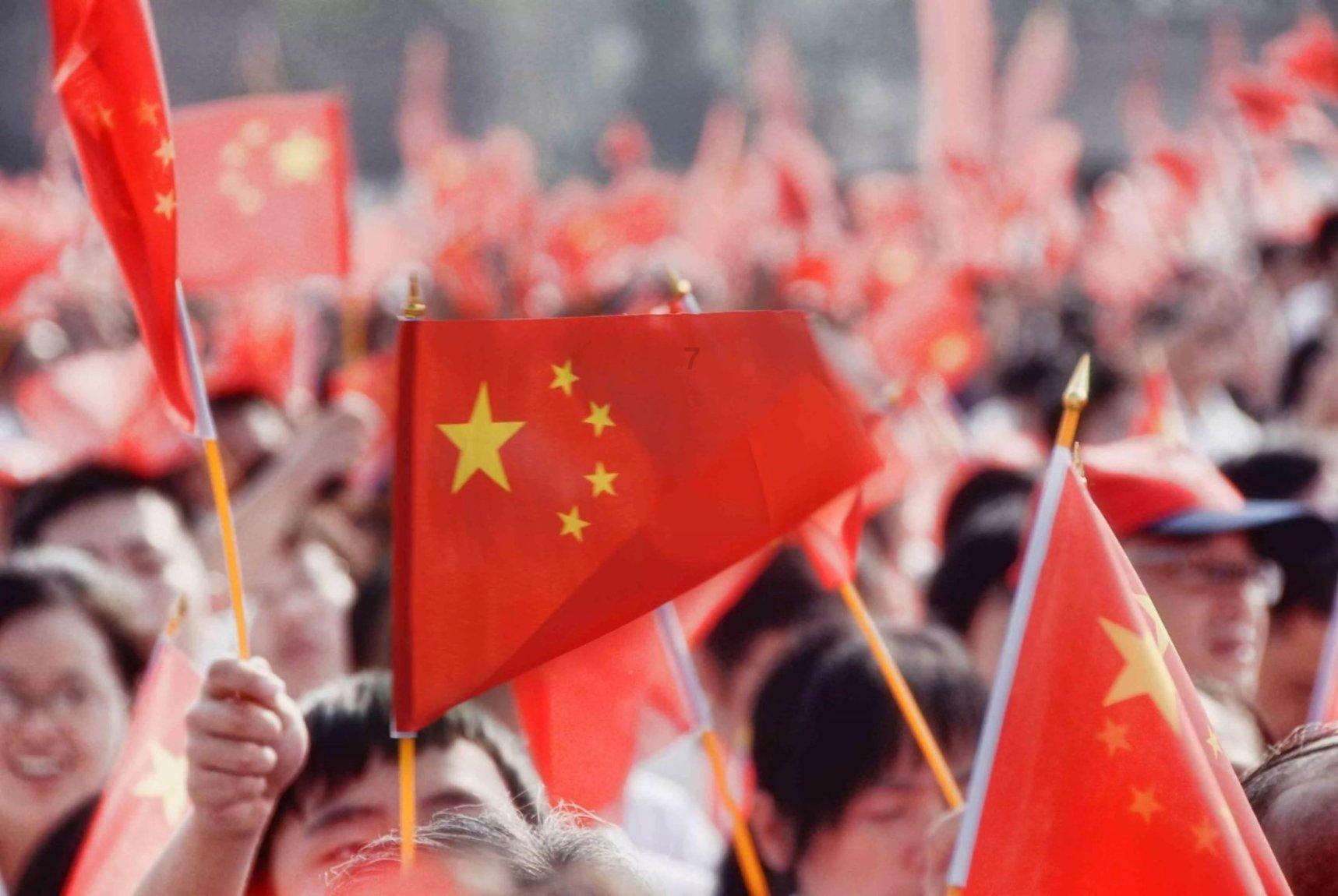 父皇破例传位于他，他软禁父亲直至饿死，后人为何却对他评价极高